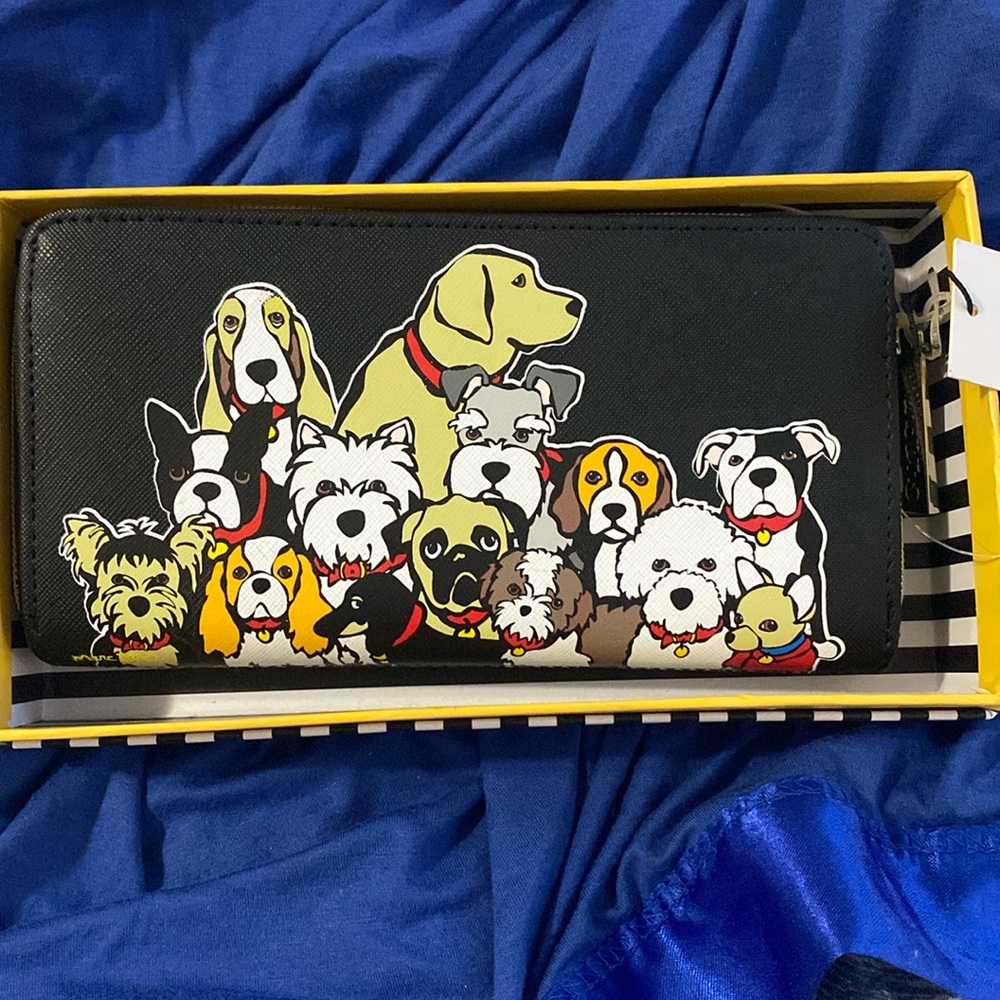 NWT Marc Tetro Dog Design Zip-Around Wallet